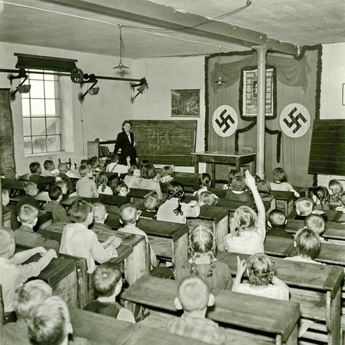 Schulklasse in der NS-Zeit_© L. Orgel-Köhne_Deutsches Historisches Museum